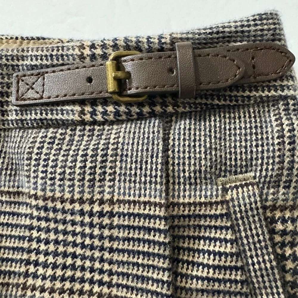 L.L. Bean Cotton Brown Plaid A-Line Mini Skirt with‎ Pockets, Side Buckle Detail